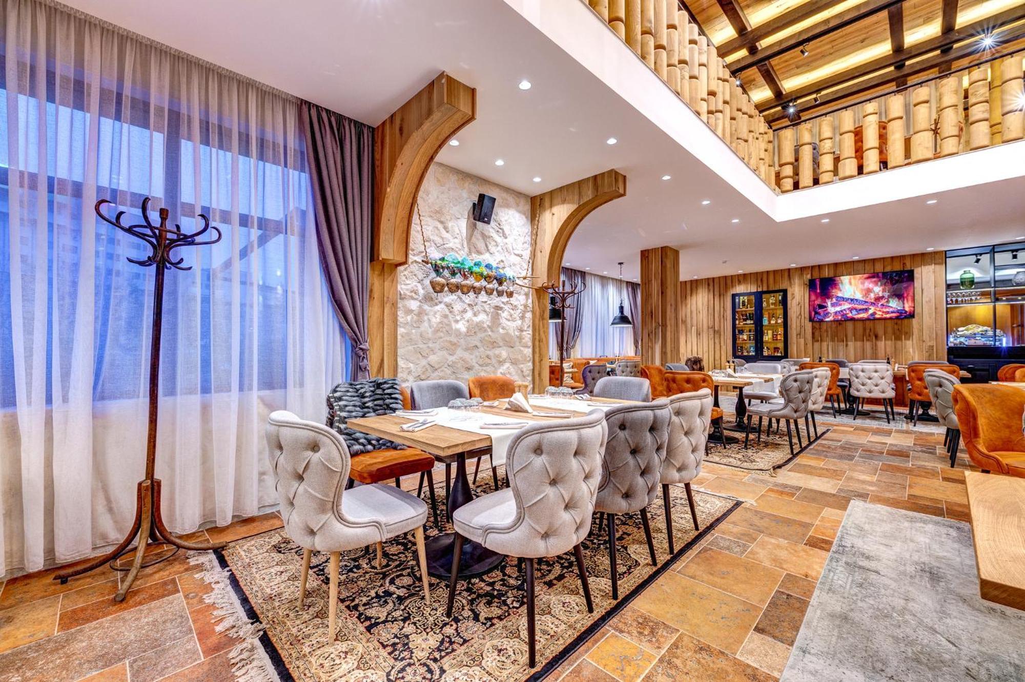 Kiparis Hotel