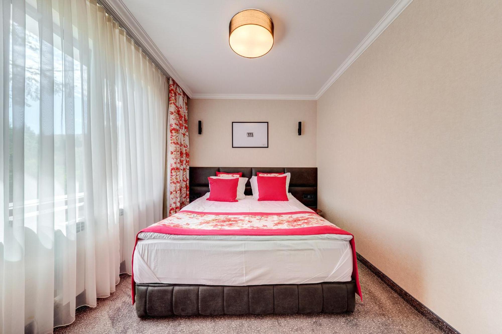Hotel Kiparis 4*