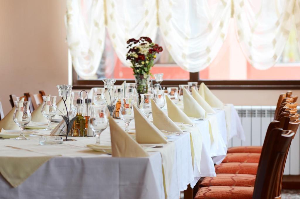 Hotel Kiparis 4*